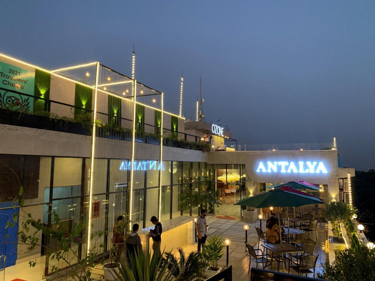 Hotel Noorjahan Grand Sylhet Esterno foto