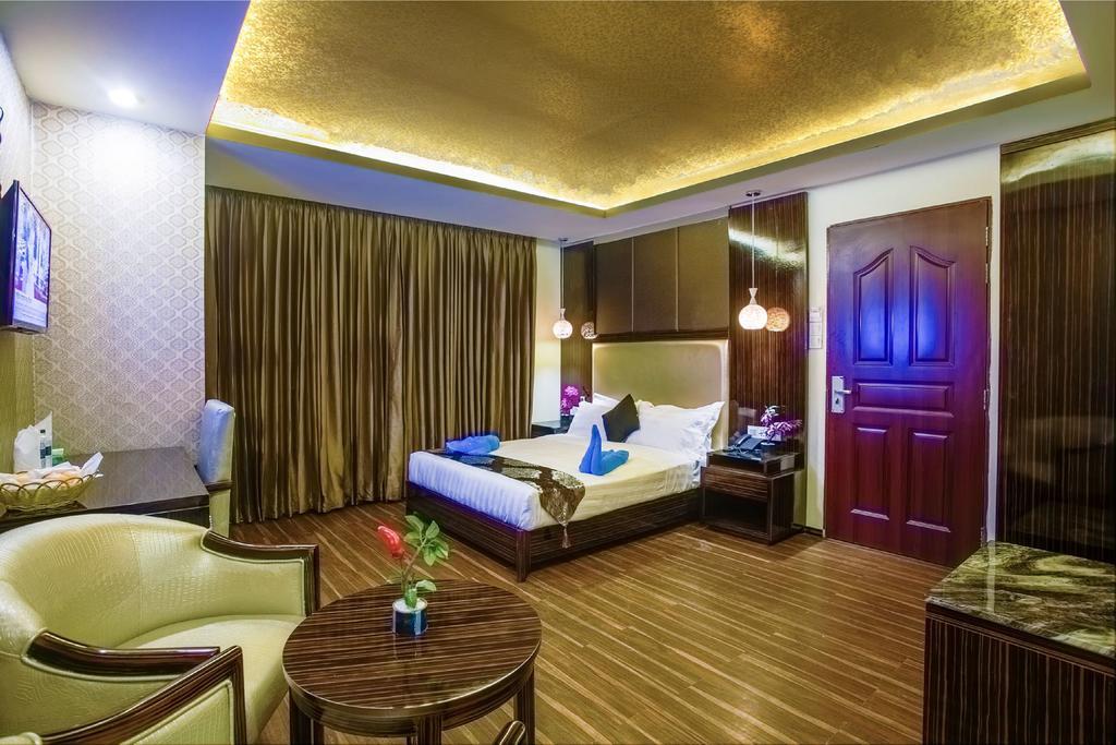 Hotel Noorjahan Grand Sylhet Esterno foto