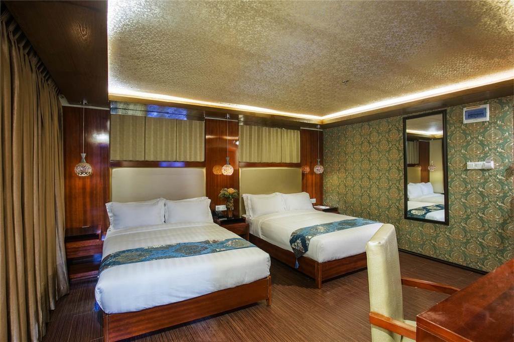 Hotel Noorjahan Grand Sylhet Esterno foto