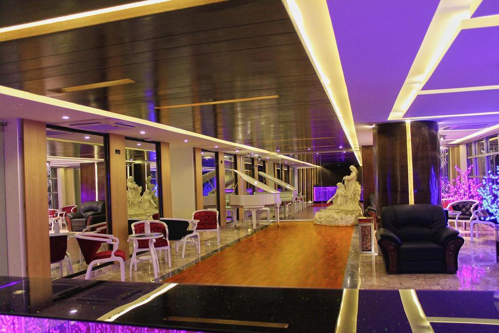Hotel Noorjahan Grand Sylhet Esterno foto