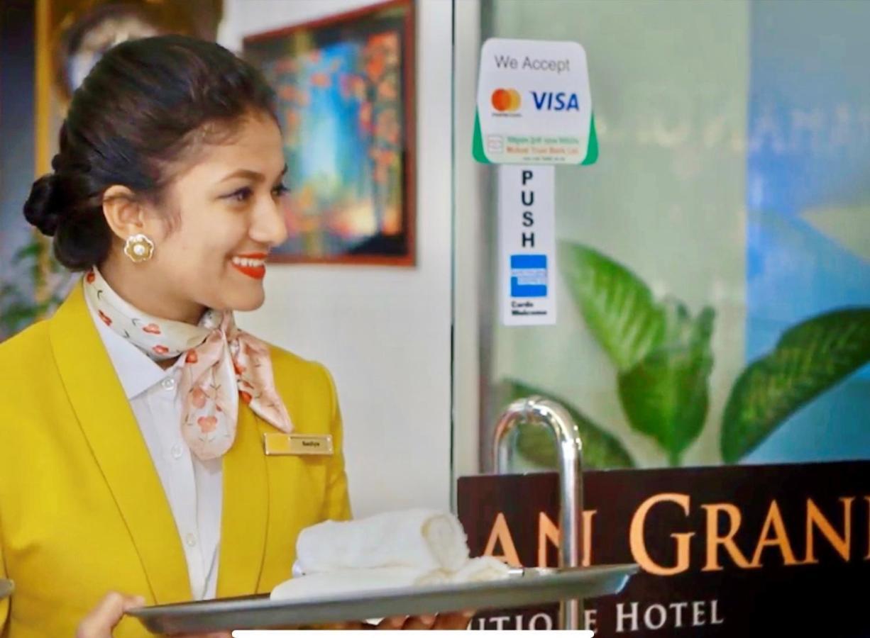 Hotel Noorjahan Grand Sylhet Esterno foto